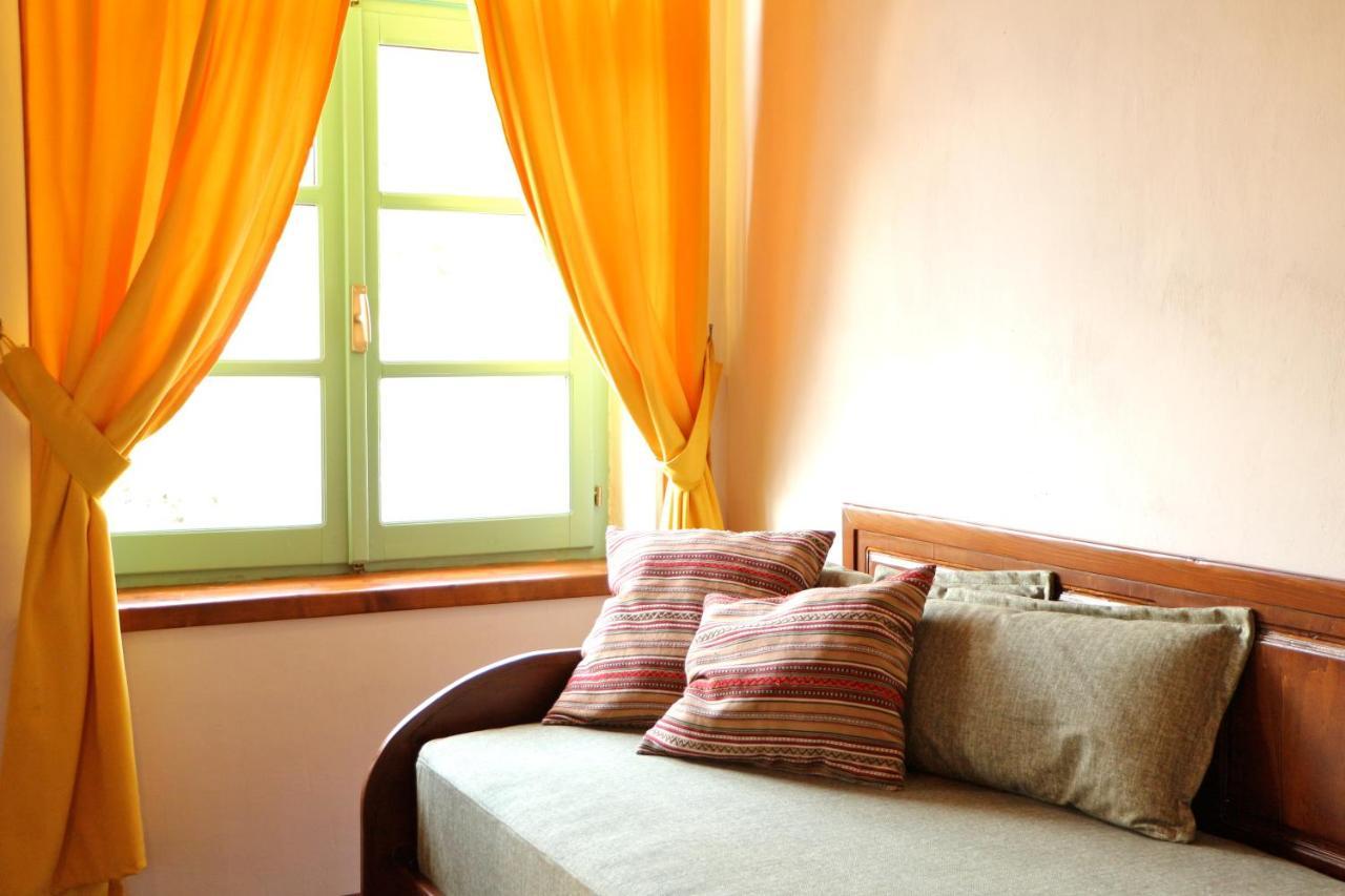 Stone City Hostel Gjirokastër 外观 照片